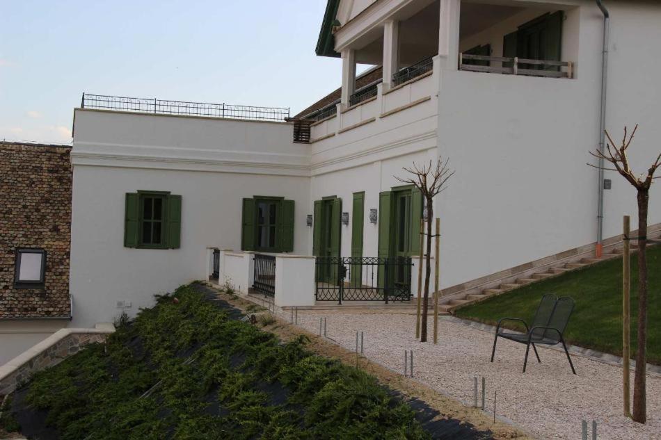 Hotel Takler Kuria Szekszárd Zewnętrze zdjęcie