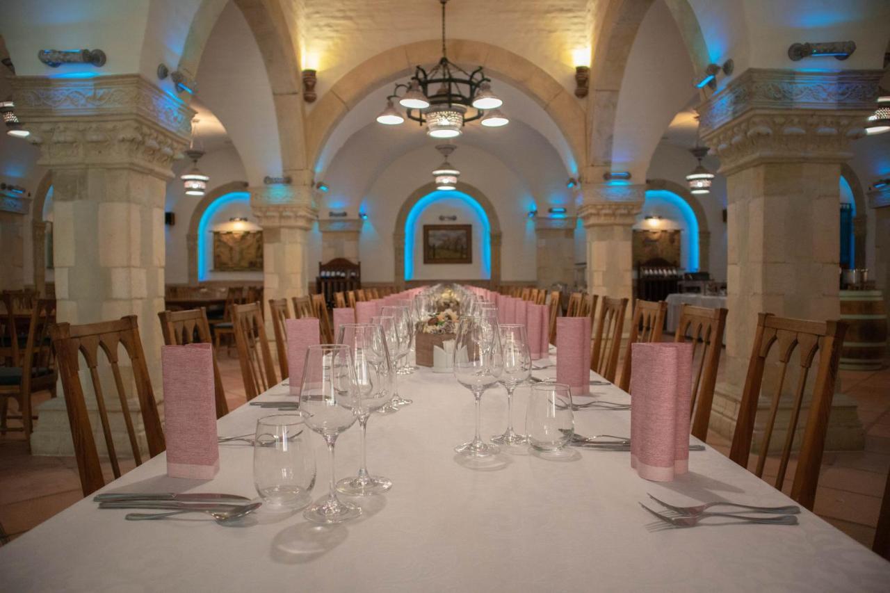 Hotel Takler Kuria Szekszárd Zewnętrze zdjęcie
