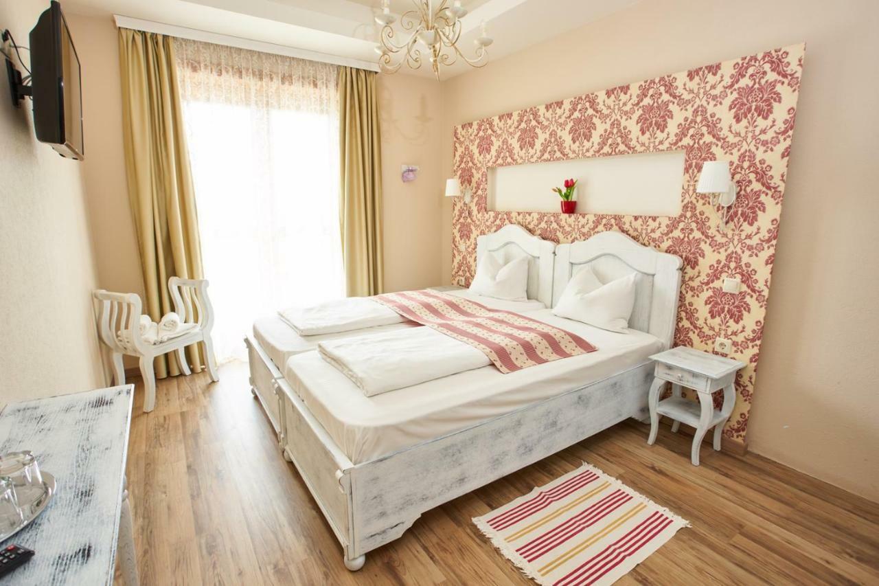 Hotel Takler Kuria Szekszárd Zewnętrze zdjęcie