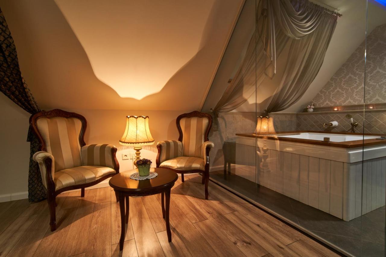 Hotel Takler Kuria Szekszárd Zewnętrze zdjęcie